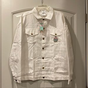 NWT⭐️ PUSHEEN BOX EXCLUSIVE! White denim jacket with Bobasheen on pocket.